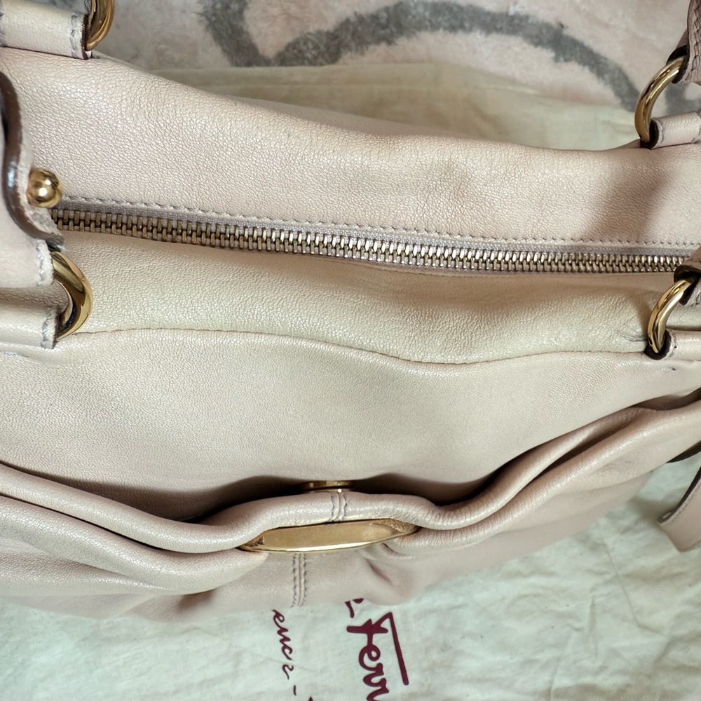 Salvatore Ferragamo Cream Leather Handbag - Picture 11 of 11